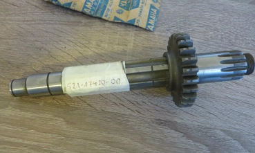 Yamaha Antriebswelle RD250 RD350 522 / 521 axle drive 521-17420-00 Original NOS